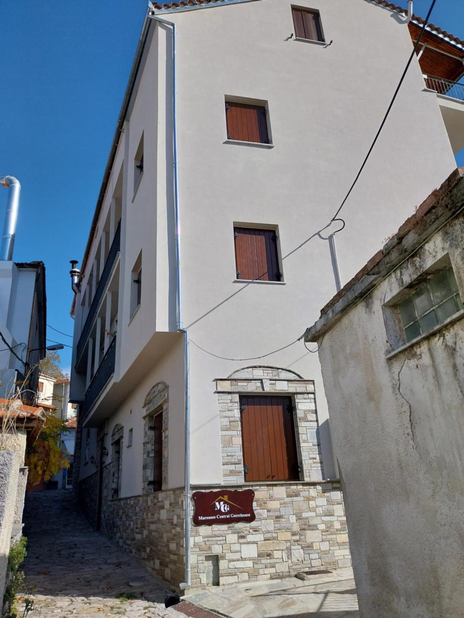 Marousos Central Guesthouse Портариа Екстериор снимка