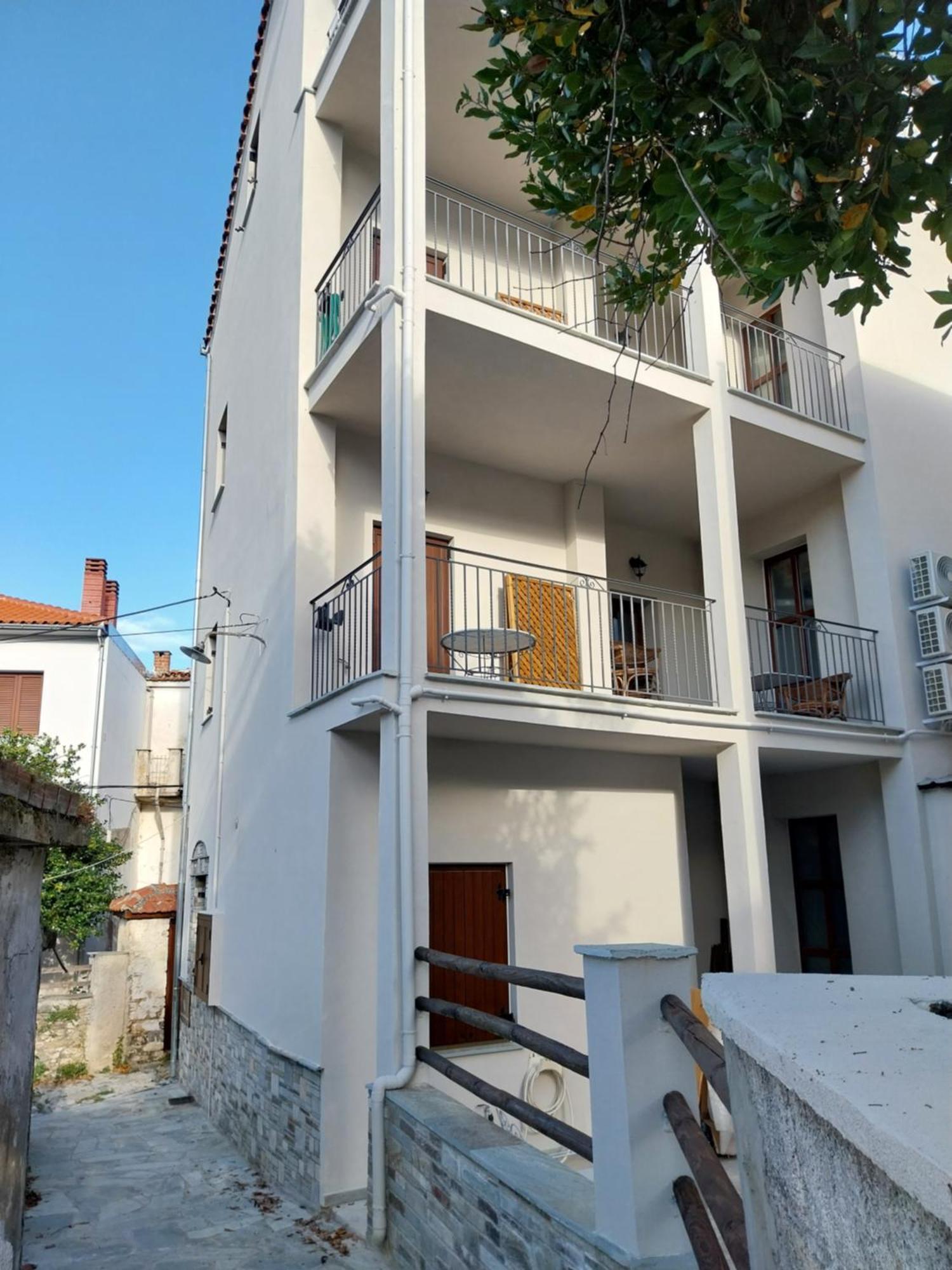 Marousos Central Guesthouse Портариа Екстериор снимка