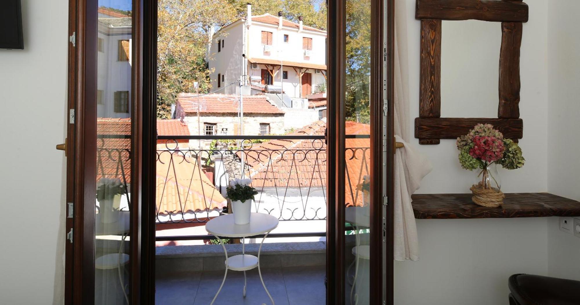 Marousos Central Guesthouse Портариа Екстериор снимка